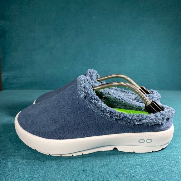 Size 12.5 - Men’s OOFOS OOcozie mules - Picture 1 of 6